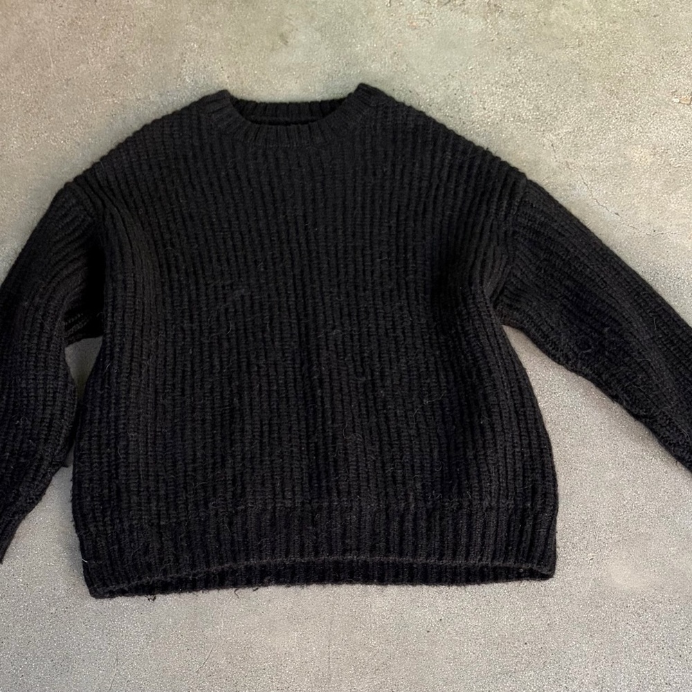 Anine Bing Black Ribbed Crewneck Sweater